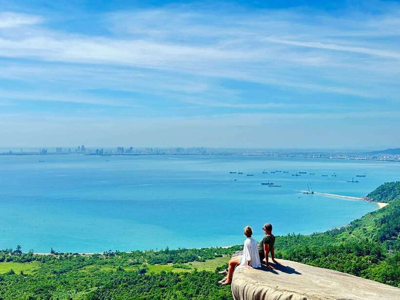 Da Nang : Private Car to Hue With Multi Sightseeing Stops