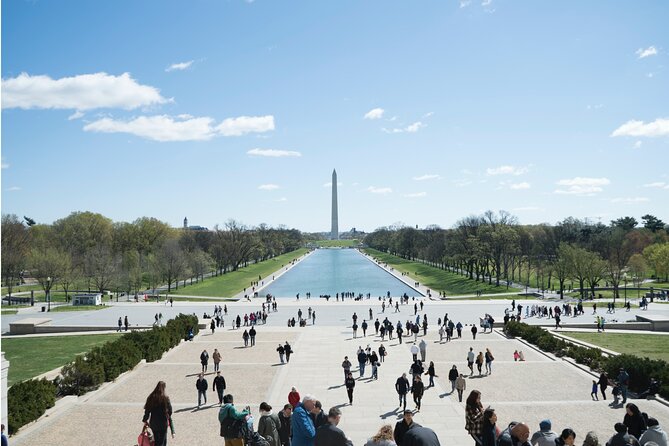 Day or Night Private DC Monuments Tour | Luxury Stretch Limo