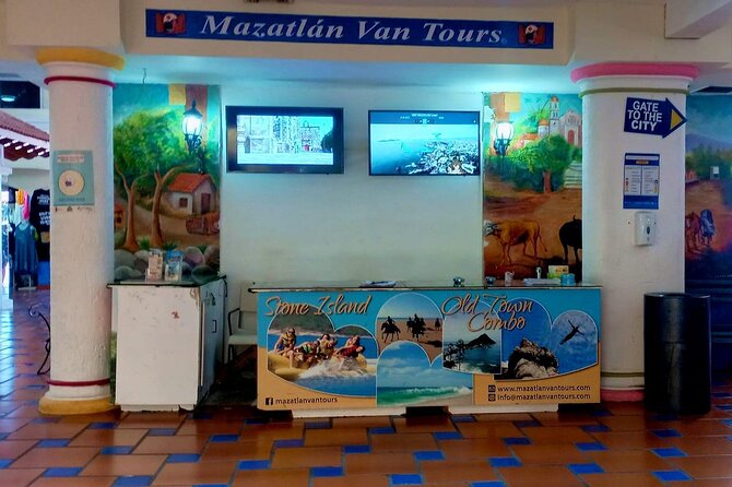 Day Pass at Mazatlan Beach Front Resort With Lunch