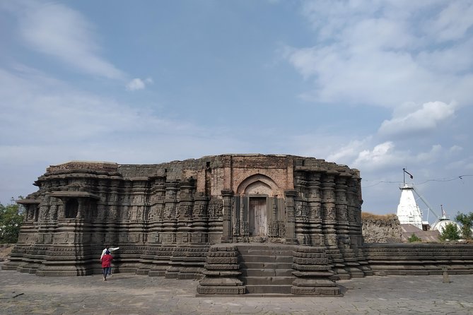 Day Tour to Lonar Crater
