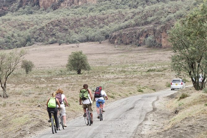 Day Trip -Hells Gate & Lake Naivasha With Boat Ride From Nairobi