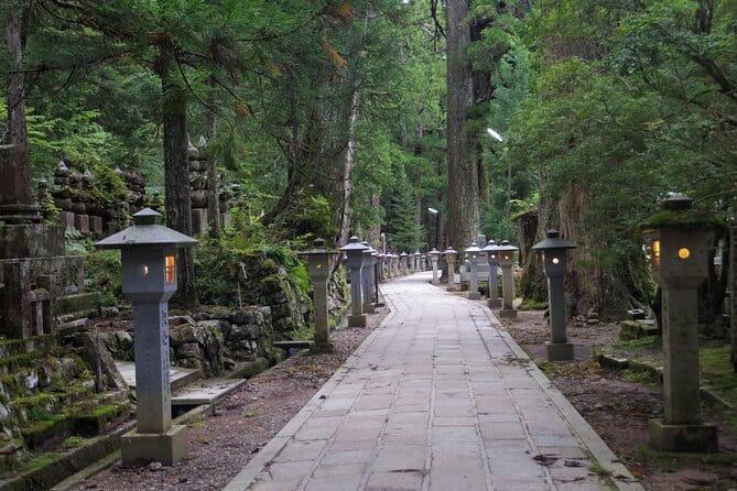 Day Trip to Sacred Sites at Koyasan From Kyoto