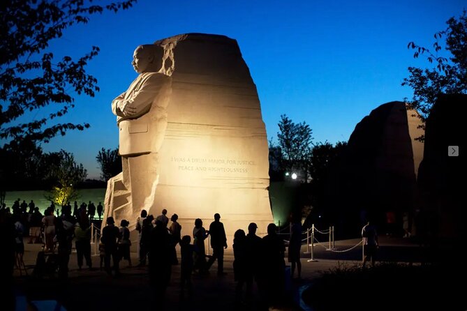 DC Monuments & Memorials, National Mall Sunset Walking Tour