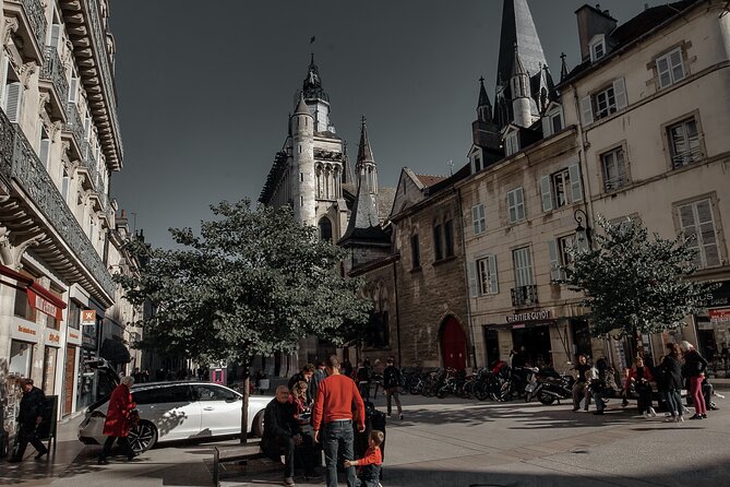 Delivery Through Time Quest Experience in Dijon