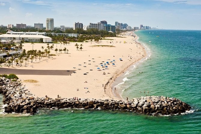 Departure Private Transfer: Fort Lauderdale to Airport FLL in Luxury Car