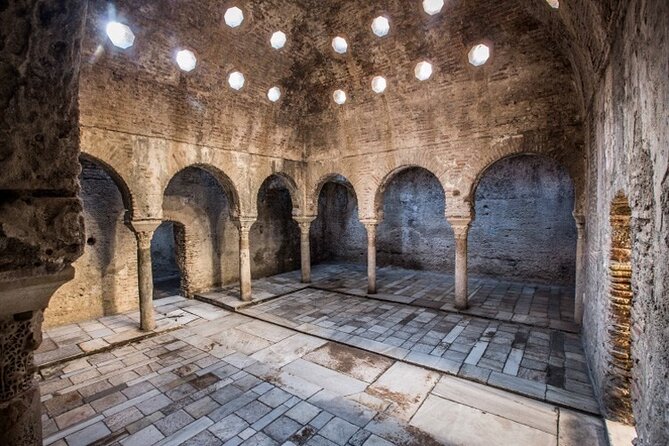 Discover the Albaicin Quarter + Guided Tour Al-Andalus Monuments