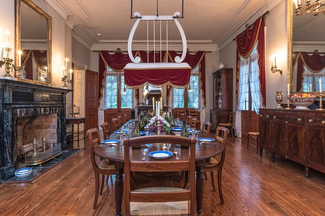 Double Plantation Tour From New Orleans: Oak Alley & Laura Plantation