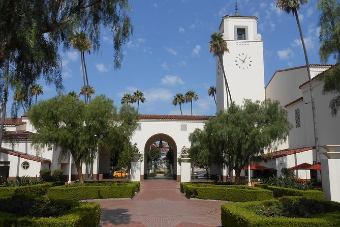 Downtown Los Angeles Self-Guided Walking Tour and Scavenger Hunt