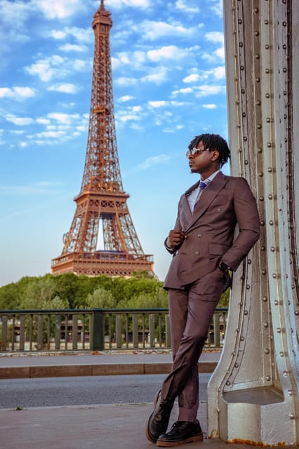 Eiffel Tower Privat Photoshoot - Activity Overview