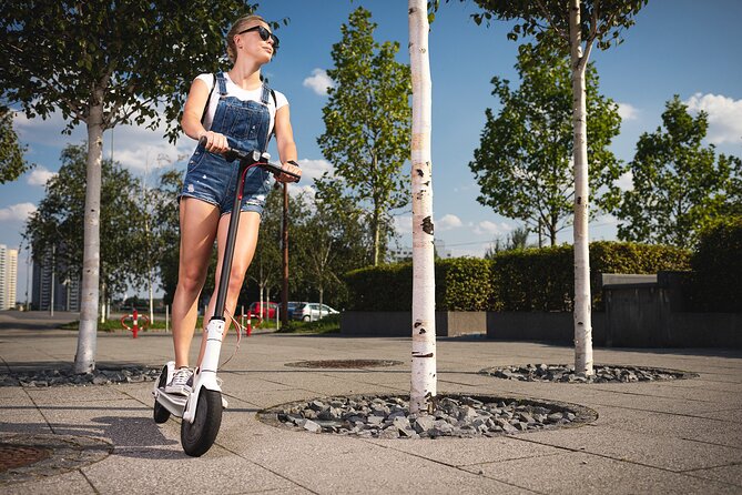 Electric Scooter Rent in Rome - Meeting Point and Accessibility