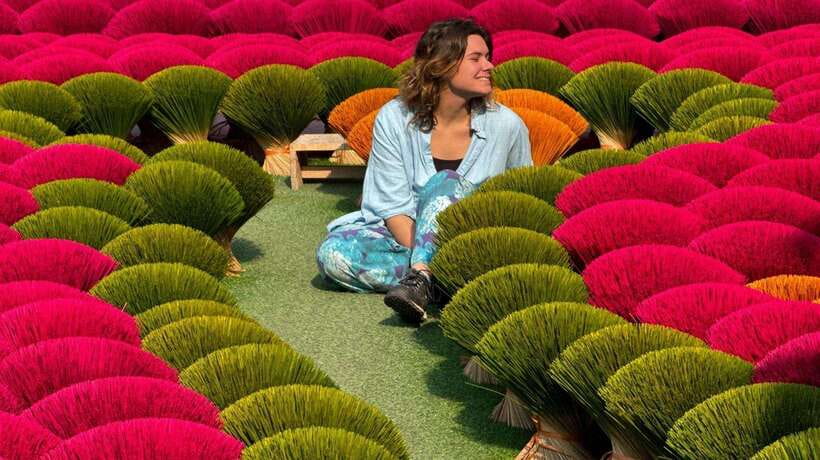 Explore Hanoi Incense Village Tour & Traditional Crafts