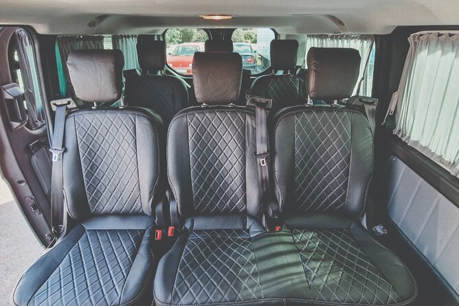 Faro Airport Private Transfers (Vehicles up to 4 Pax) - Pricing and Booking Details