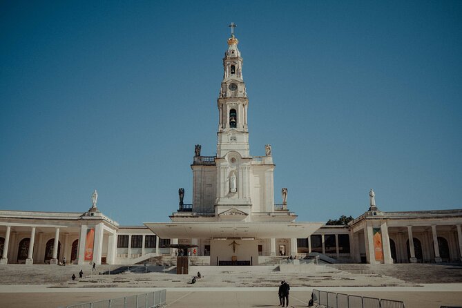 Fatima’s Wonders – Religious Capital Private Tour