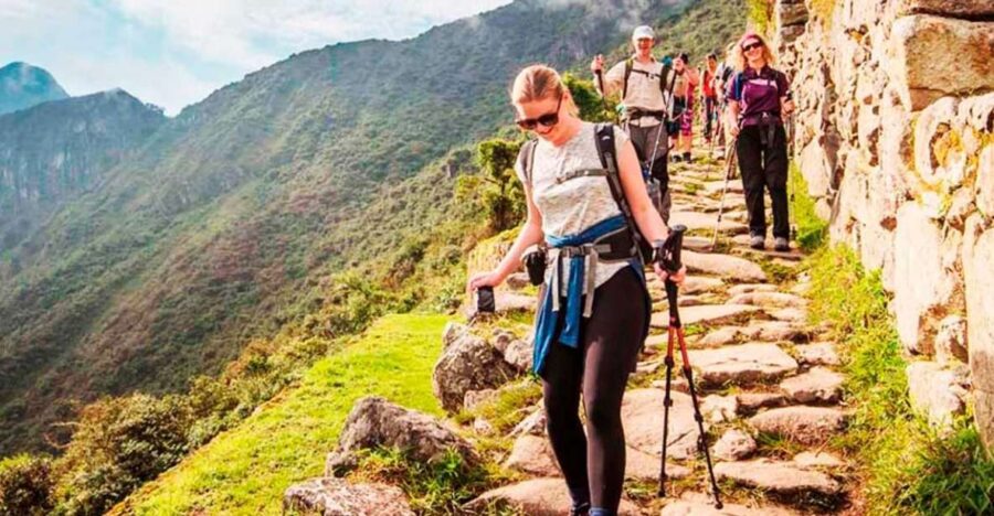 From Cusco: Sacred Valley + Short Inca Trail 3D/2N