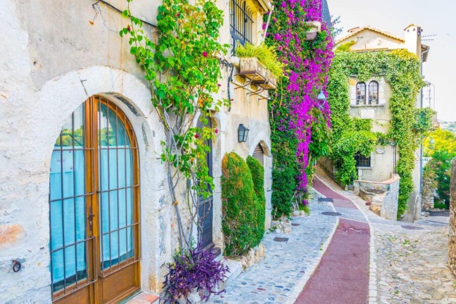 From Grasse: Medieval Villages of Provence Full-Day Tour