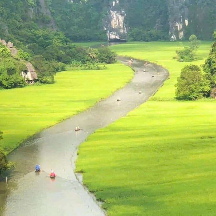 From Ha Noi: Hoa Lu, Tam Coc, Mua Cave Day