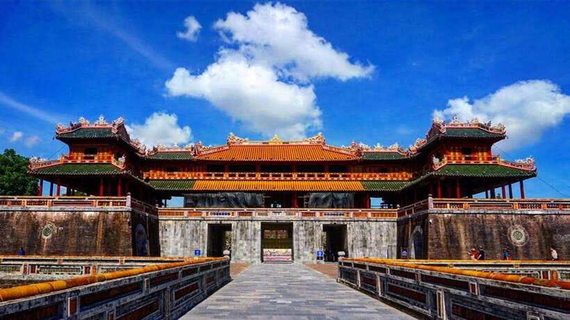 From Hoi An/Da Nang: Hue Imperial City Group Tour With Lunch