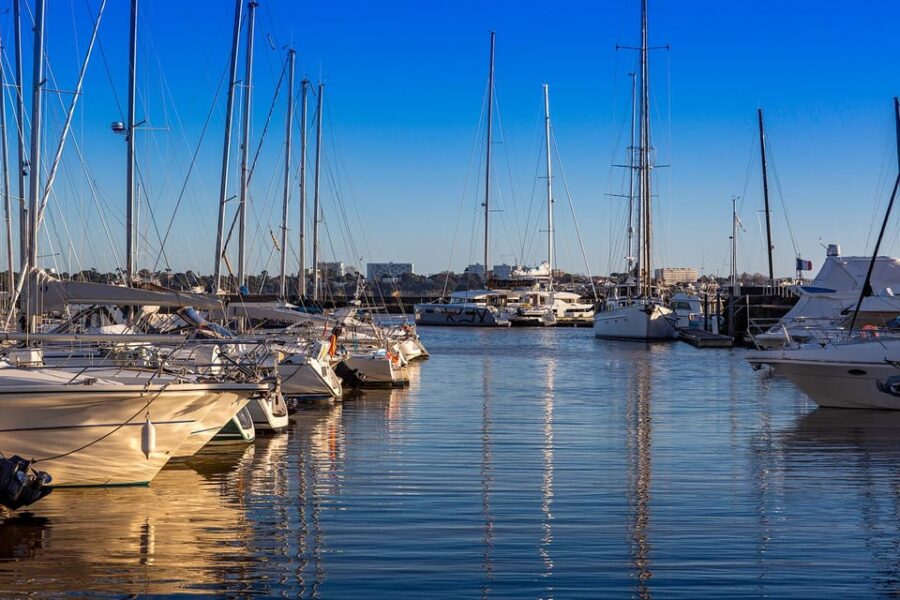 From La Rochelle: Fouras, Royan, and Oléron Island Day Trip