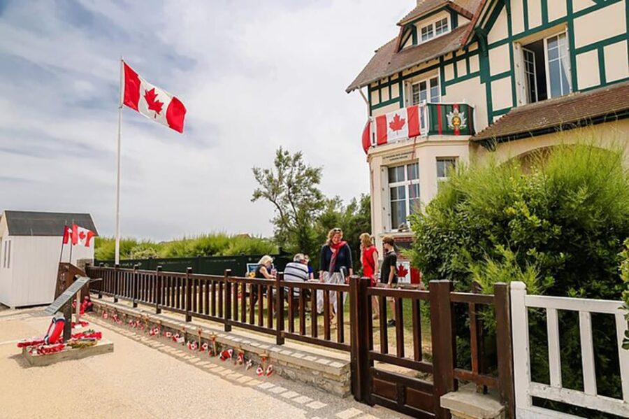 From Le Havre: D-Day Normandy and Canadian Experience Tour