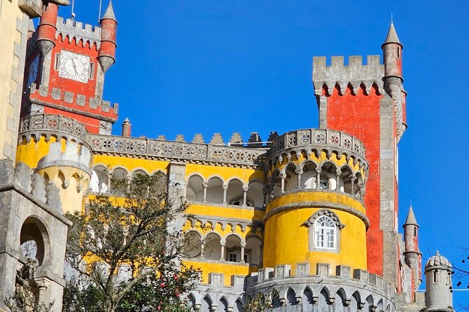 From Lisbon to Sintra With a Visit to the Pena Palace and Cascais