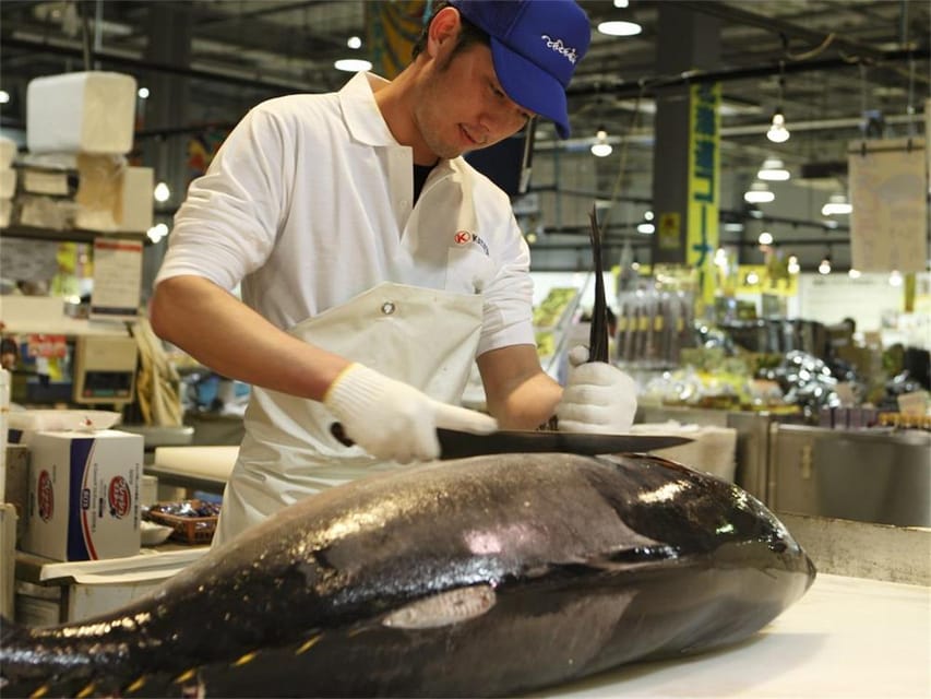 From Osaka: Shirahama Onsen, Toretore Market Full-day Tour