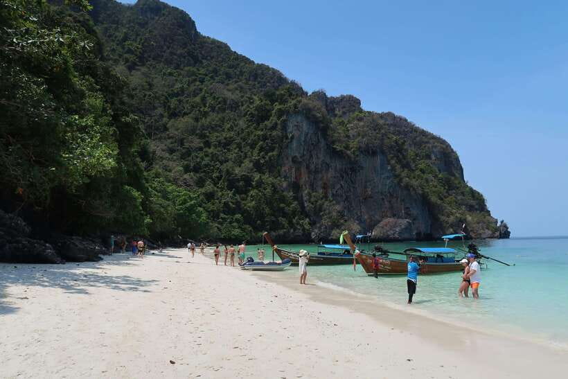 From Phi Phi: Full Day 7 Island Tour by Longtail With Sunset