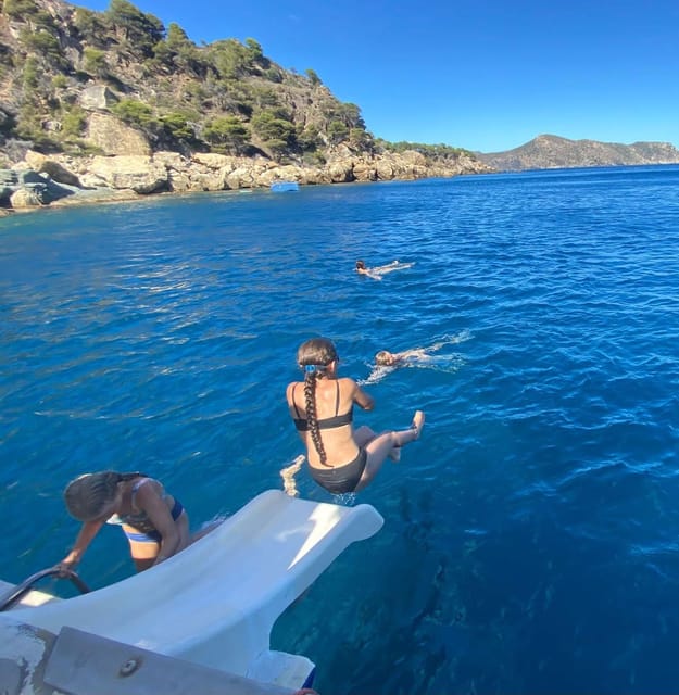 From Roses:Adventure in Cap De Creus: Discover and Swim in a Wild Cove