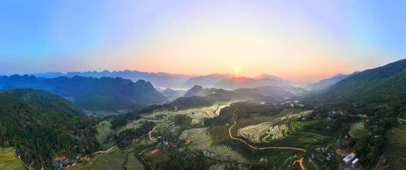 From Sapa Motorbike Tour: Silver Waterfall & O Quy Ho Pass
