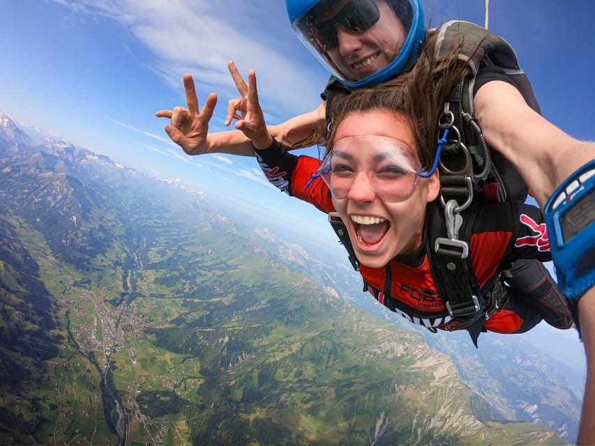 From Zurich: Interlaken Skydiving & Scenic Flight Adventure