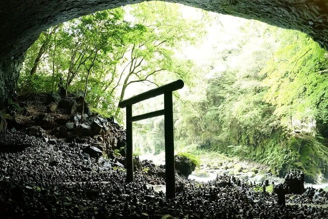 Fukuoka to Takachiho Shrine Tour With Optional Beef Lunch