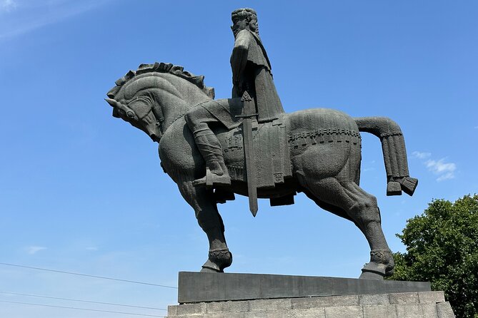 Full-Day City Tour in the Treasures of Tbilisi - Explore Iconic Landmarks