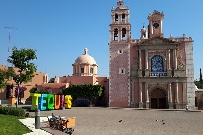 Full Day Guided Tour in Spanish to 3 Magical Towns of Querétaro