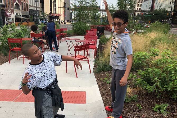 Fun City Scavenger Hunt in Boulder by Crazy Dash