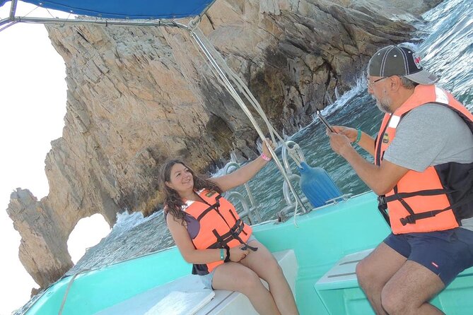 Glass Bottom Boat To the Famous Arch Of Cabo