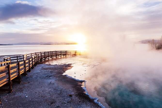 Guided Yellowstone Hot Spring Tour Review