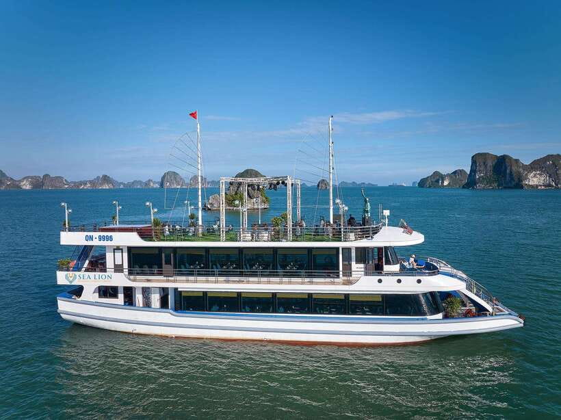 Ha Long Bay Luxury Day Cruise With Buffet Lunch