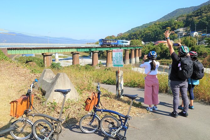 Half-Day Private Bike Tour in Mima City