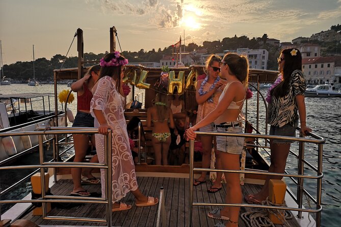 Half Day Private Group Boat Tour in Croatia - Booking Information