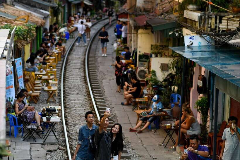 Hanoi: City Highlights Tour With Train Street & Hidden Gems