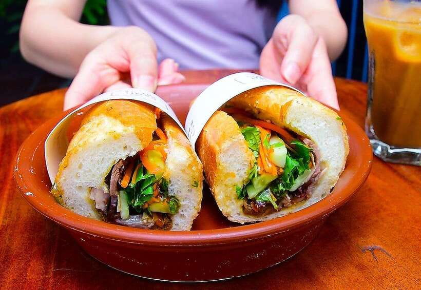 Hanoi: Culinary Stroll in French (3 Hours)