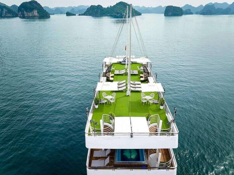 Hanoi: Fullday Halong Bay 5 Star, Jacuzzi, Buffet,Kayak,Swim