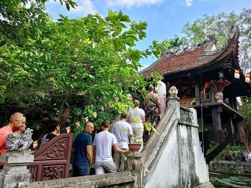 Hanoi Half-Day City Sightseeing Private Tour With Students - Overview of the Tour