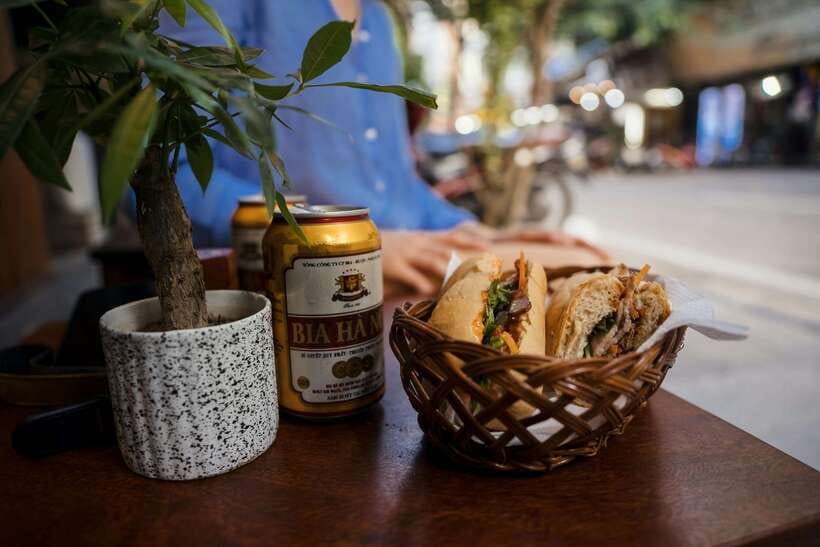 HANOI: MOTORBIKING TO TRAIN STREET & STREET FOOD TASTING