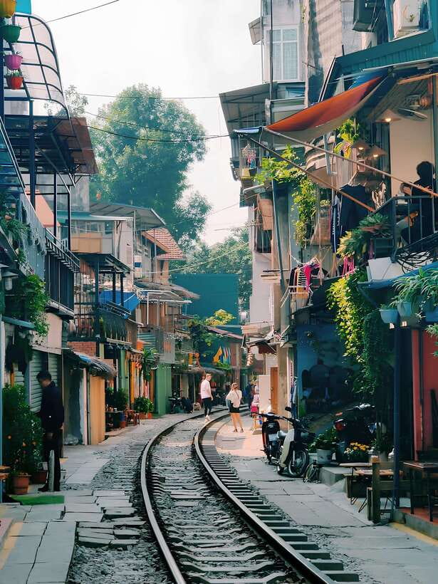 Hanoi: Private Half-day City Highlights and Hidden Gems Tour