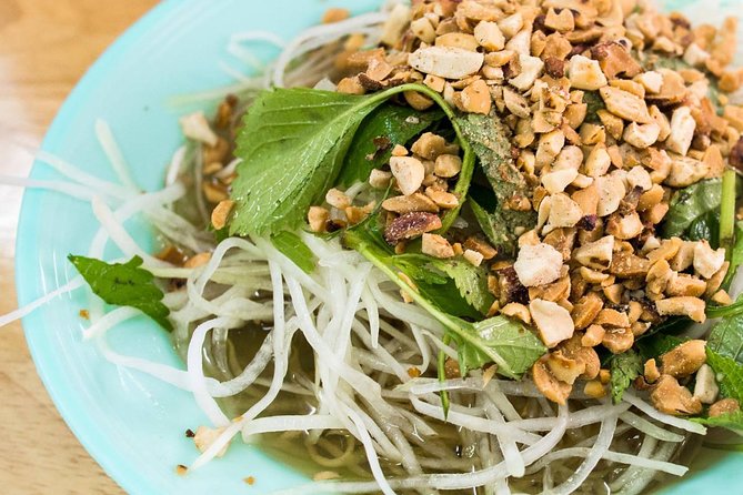 Hanoi Vegetarian Food Tour by Motorbike or Walking Option