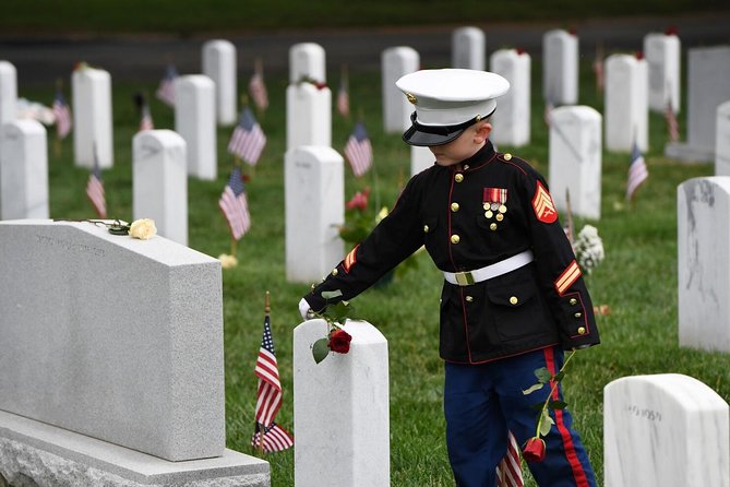 HEROES OF FREEDOM Shared Tour (4 Hours Military Tribute)