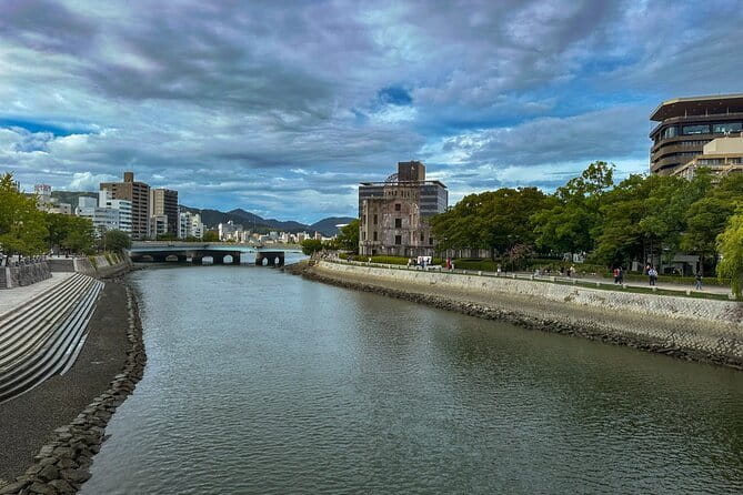 Hiroshima and Miyajima Day Trip With Itsukushima Shrine & Ferry - Tour Overview