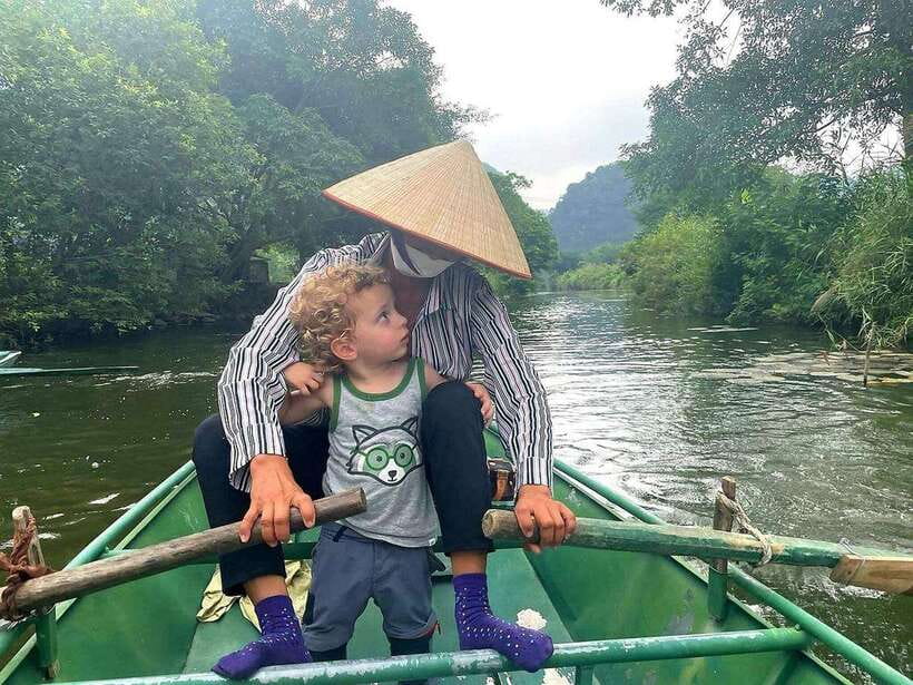 Hoa Lu Ancient Capital – Mua Cave & Tam Coc Boat Trip