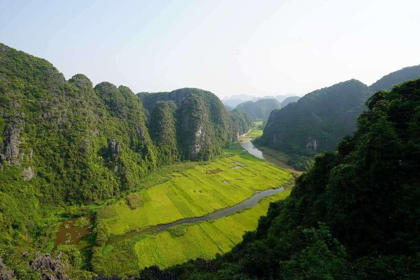 HOA LU – BAI DINH – TRANG AN – MUA CAVE FROM NINH BINH