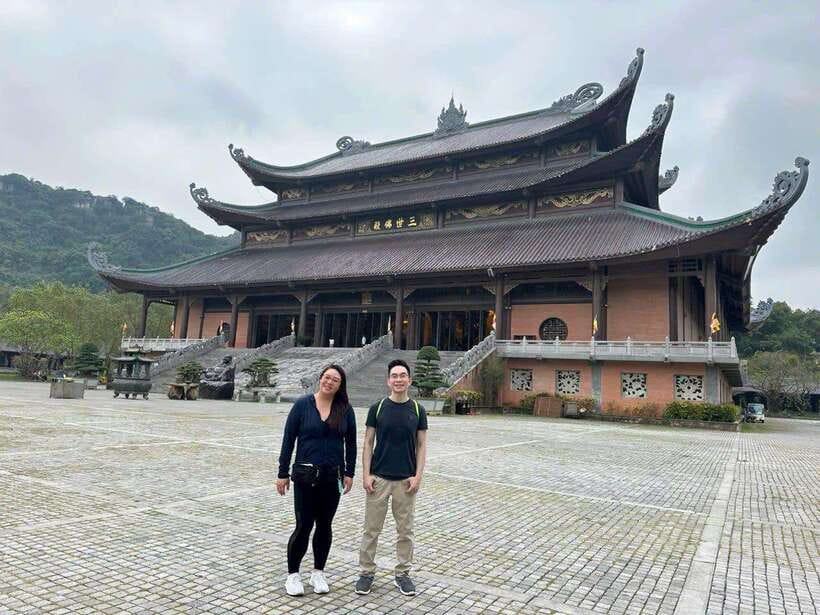 Hoa Lu - Trang an Boat Trip & Mua Cave Small Group Tour - Tour Overview